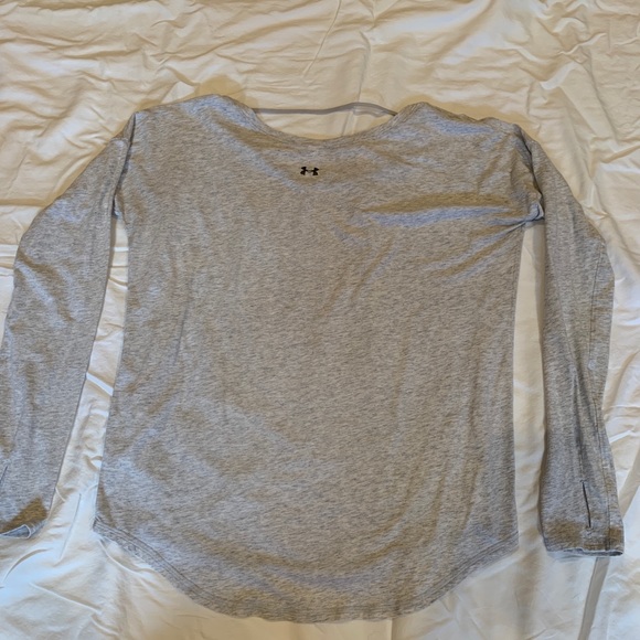 Under Armour Long Sleeve - Picture 2 of 3
